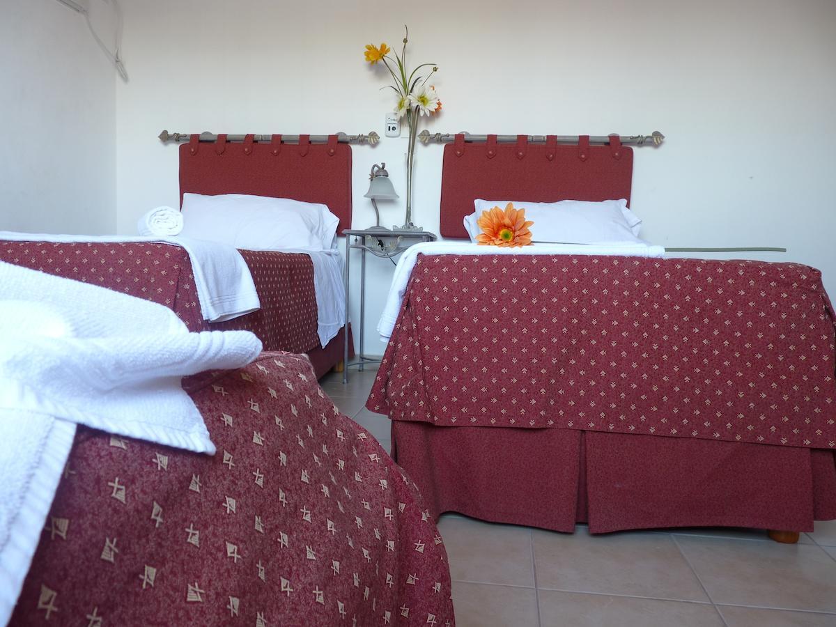 Hotel Quelu Leufu Río Colorado Zimmer foto